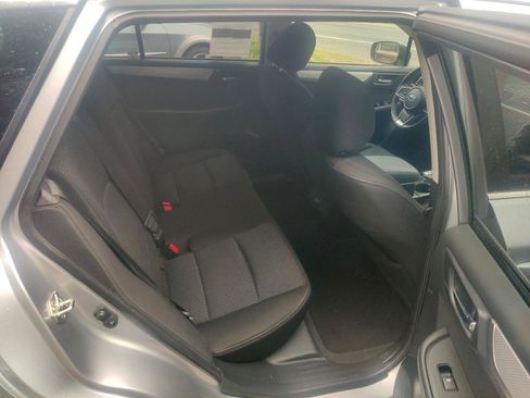 Used 2018 Subaru Outback 2.5i Premium AWD/4WD image 14