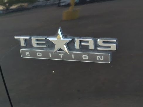 Used 2023 Chevrolet Silverado 1500 LTZ w/ Technology Package image 35