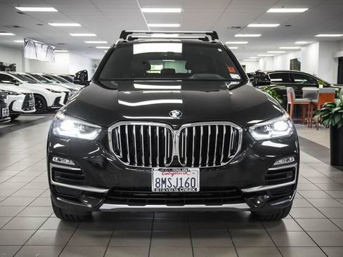 Used 2019 BMW X5 xDrive40i w/ Premium Package 2 AWD/4WD image 4