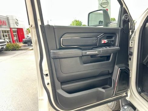 Used 2024 RAM 2500 Limited AWD/4WD image 27