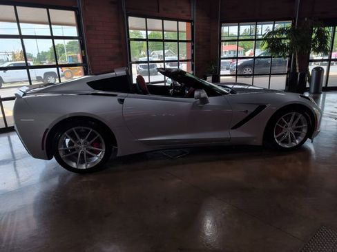 Used 2019 Chevrolet Corvette Stingray Coupe w/ 2LT Preferred Equipment Group RWD image 9