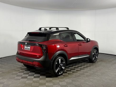 Used 2025 Nissan Kicks SR w/ Illumination Package FWD image 6