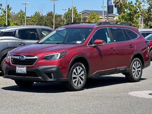 Used 2020 Subaru Outback Premium w/ Popular Package #1 AWD/4WD image 8