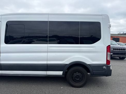 Used 2016 Ford Transit 350 XLT RWD image 7