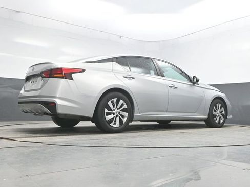 Used 2021 Nissan Altima 2.5 S FWD image 38