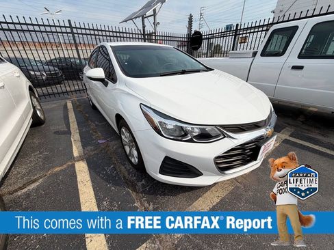 Used 2019 Chevrolet Cruze LS w/ LS Convenience Package FWD image 2