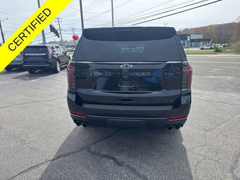 Used 2025 Chevrolet Suburban Z71 AWD/4WD image 7