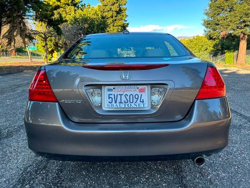 Used 2007 Honda Accord EX-L image 18