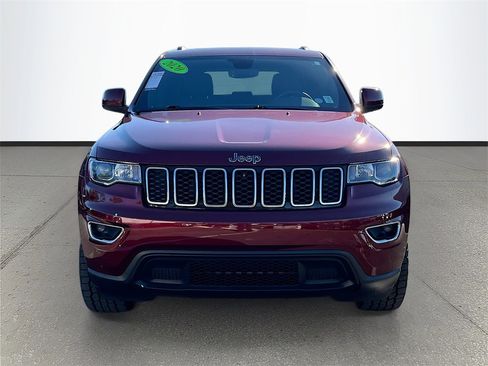 Certified 2020 Jeep Grand Cherokee Laredo w/ Laredo X Package image 2