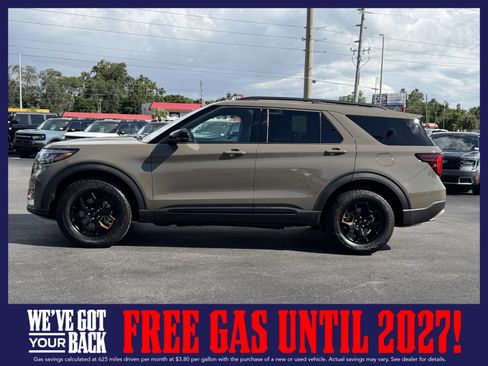 New 2026 Ford Explorer Tremor w/ Tremor Convenience Package AWD/4WD image 9