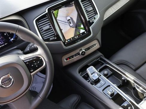 Used 2024 Volvo XC90 B6 Ultimate AWD/4WD image 27