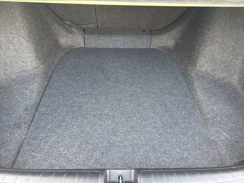 Used 2018 Honda Accord Touring image 10