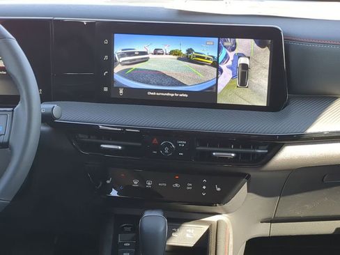 New 2026 Nissan Kicks SR w/ SR Premium Package image 18