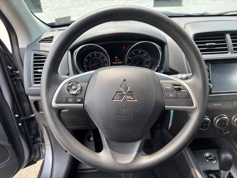 Used 2024 Mitsubishi Outlander Sport SE AWD/4WD image 15