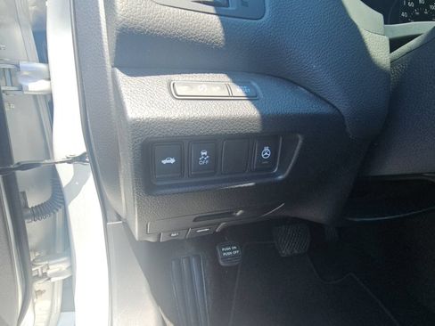 Used 2016 Nissan Altima 2.5 SV w/ Convenience Package FWD image 23