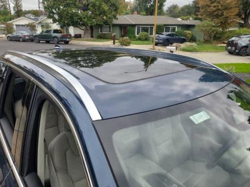 Certified 2023 Volvo XC90 B6 Plus w/ Protection Package Premier image 3