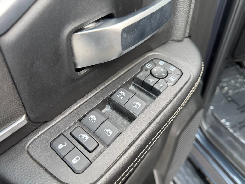 Used 2025 RAM 2500 Big Horn AWD/4WD image 19