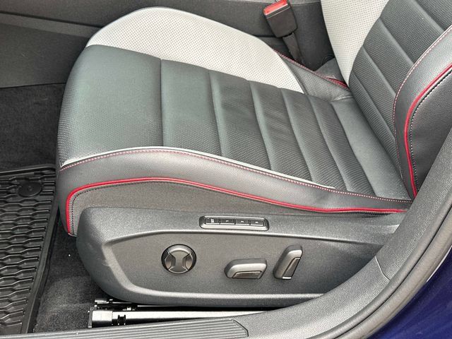 Used 2023 Volkswagen GTI Autobahn FWD image 16