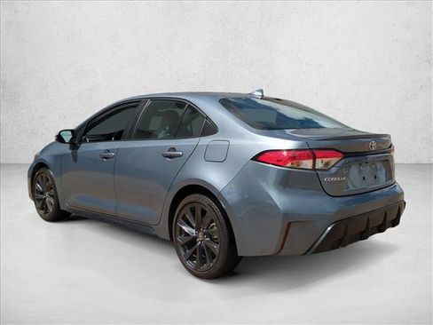 Used 2024 Toyota Corolla SE FWD image 7