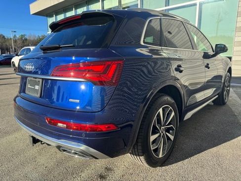 Certified 2025 Audi Q5 2.0T Premium Plus image 5