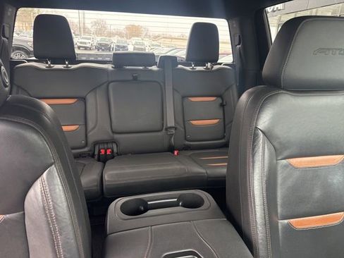 Used 2021 GMC Sierra 1500 AT4 image 32