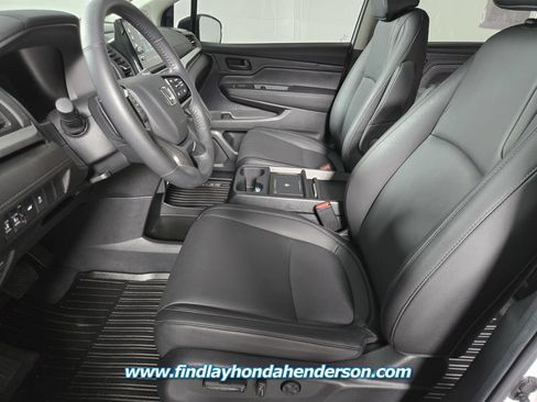 Certified 2026 Honda Odyssey EX-L image 14