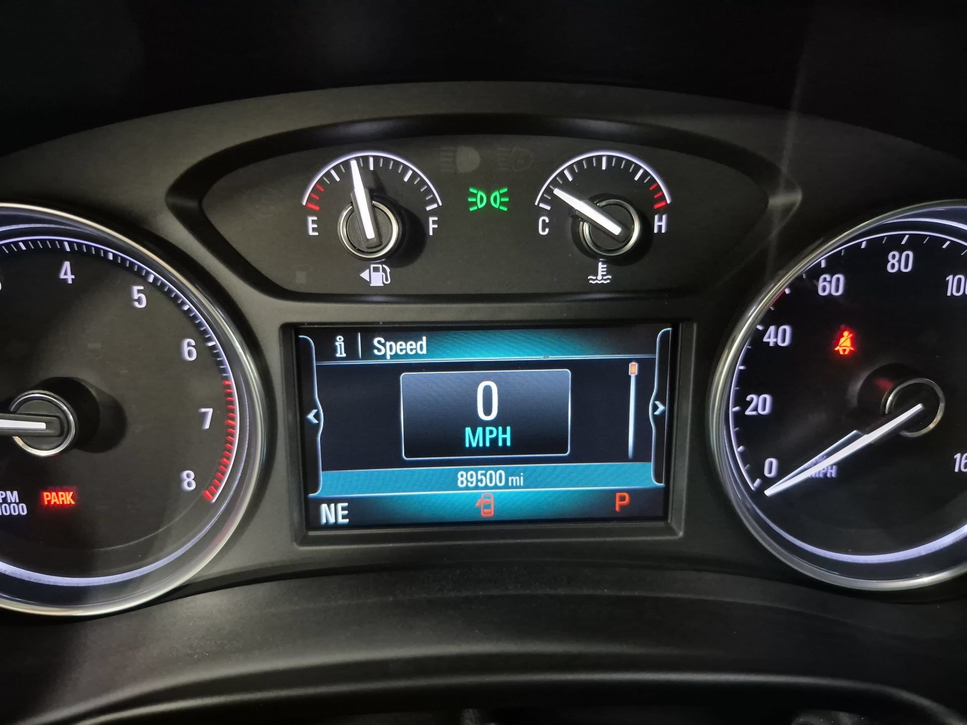 Used 2019 Buick Enclave Essence AWD/4WD image 13