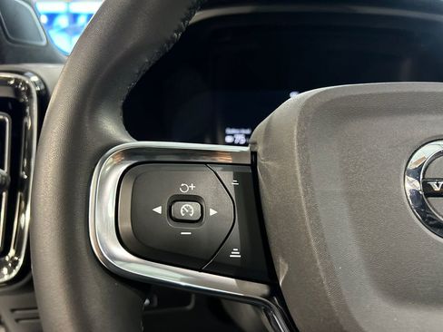 Certified 2023 Volvo XC40 Recharge Ultimate AWD/4WD image 13