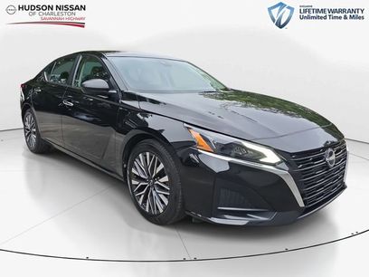 Used 2024 Nissan Altima 2.5 SV