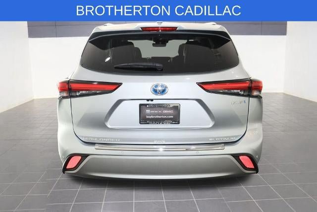 Used 2021 Toyota Highlander Platinum AWD/4WD image 4