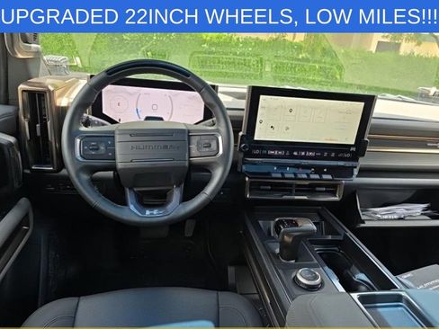 Used 2024 GMC Hummer EV 3X w/ LPO, Illumination Package AWD/4WD image 7