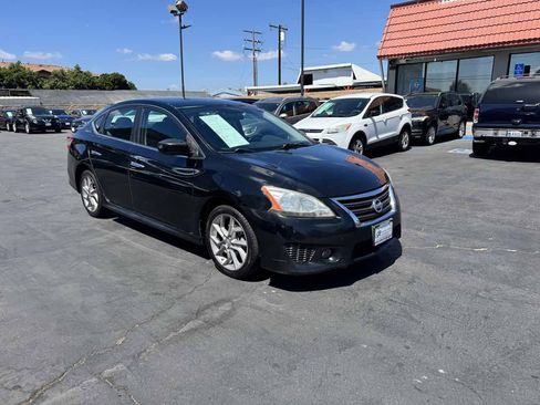 Used 2013 Nissan Sentra SR w/ Driver Pkg FWD image 8