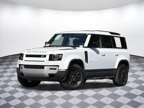 Used 2025 Land Rover Defender 110 S AWD/4WD image 23