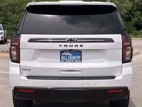 Used 2022 Chevrolet Tahoe Z71 w/ Z71 Off-Road Package AWD/4WD image 5