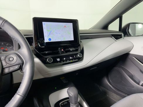 Used 2024 Toyota Corolla SE w/ SE Premium Package image 26