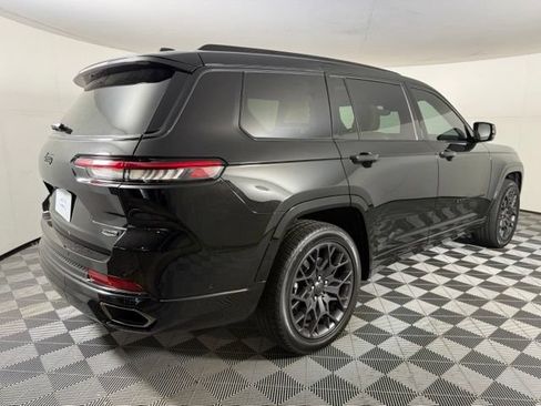 Used 2025 Jeep Grand Cherokee L Summit w/ Obsidian Package AWD/4WD image 7