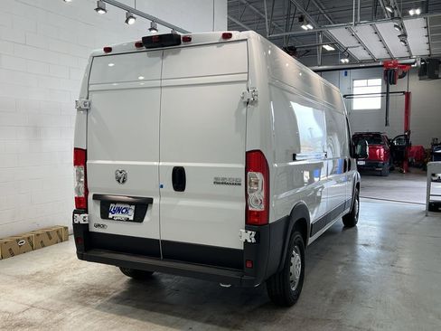 New 2023 RAM ProMaster 2500 w/ Driver Convenience Group image 36