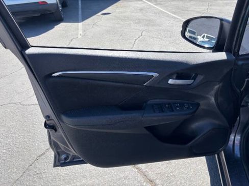 Used 2020 Honda Fit LX image 9