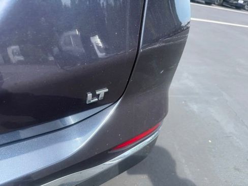 Used 2018 Chevrolet Equinox LT FWD image 6
