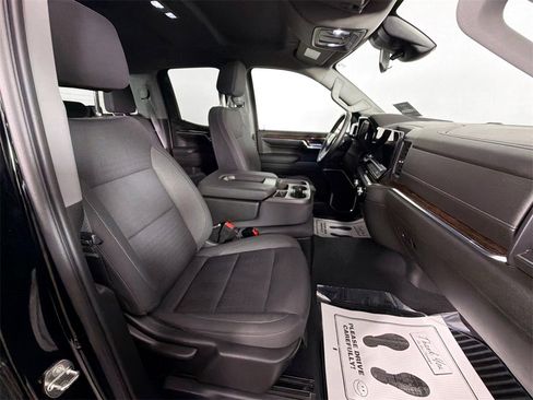 Used 2023 GMC Sierra 1500 Elevation image 24