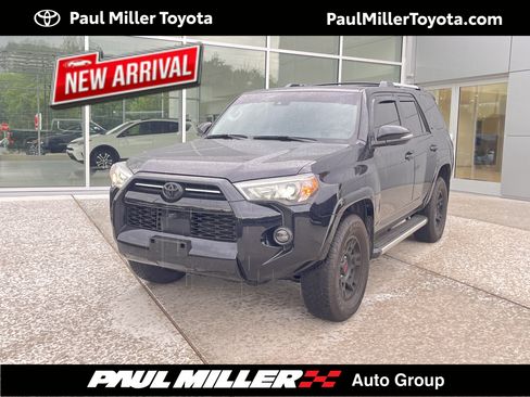 Certified 2024 Toyota 4Runner SR5 Premium AWD/4WD image 1