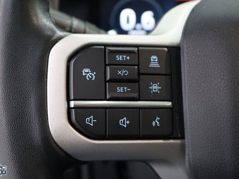 Used 2023 Ford Expedition Limited image 16