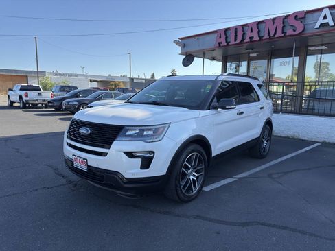 Used 2018 Ford Explorer Sport AWD/4WD image 7