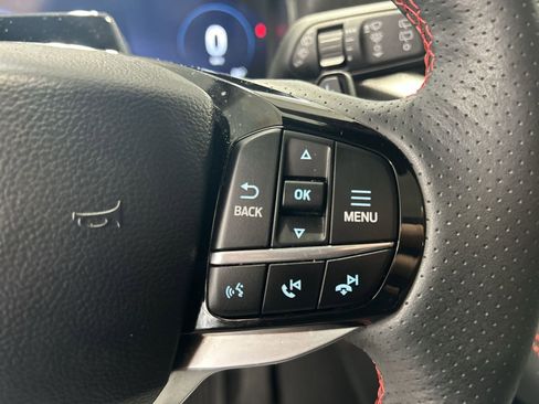 Used 2025 Ford Explorer ST image 18