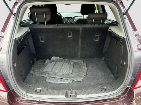 Used 2020 Chevrolet Trax LS image 24