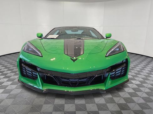 Used 2026 Chevrolet Corvette Z06 RWD image 4