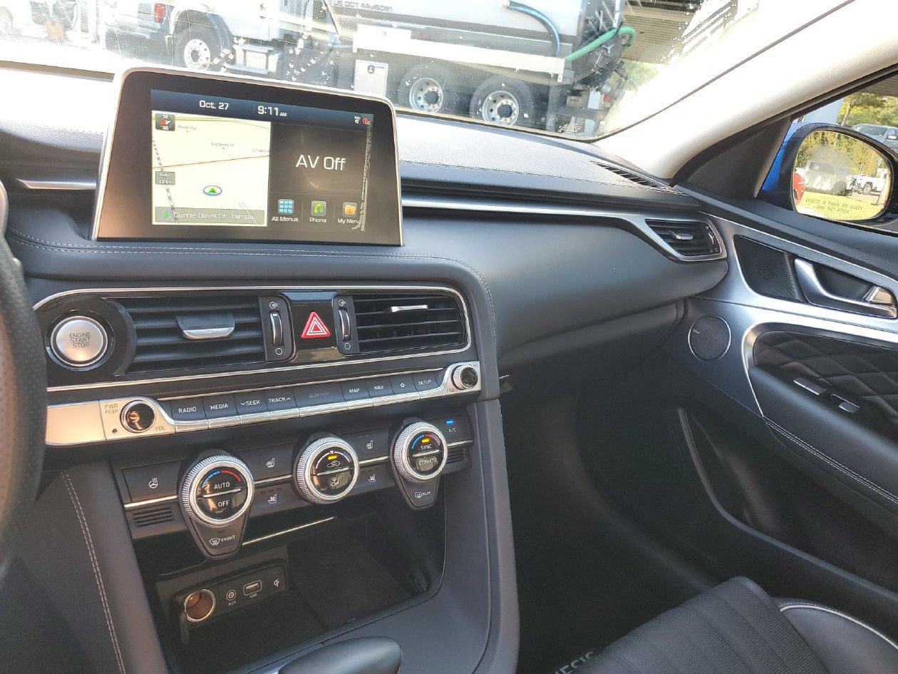 Used 2020 Genesis G70 3.3T w/ Prestige Package RWD image 27