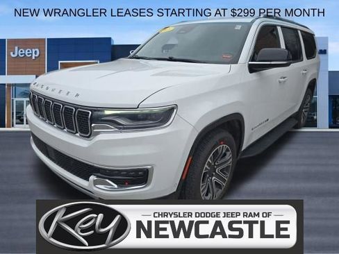 Used 2023 Jeep Wagoneer L Series II AWD/4WD image 1