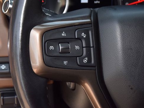 Used 2021 Chevrolet Tahoe High Country w/ Premium Package RWD image 24