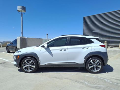 Used 2019 Hyundai Kona Ultimate FWD image 3